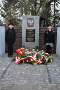 Odsłonięcie odnowionego pomnika upamiętniającego stracenie dwóch sławkowskich kolejarzy